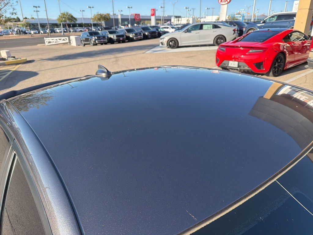 2023 Dodge Charger R/T photo 9
