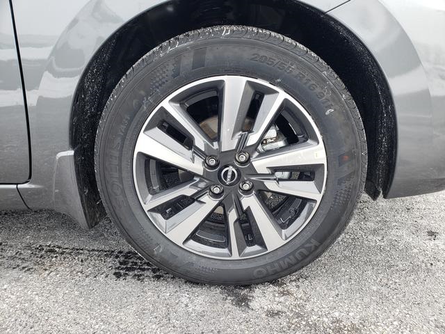 2025 Nissan Versa S photo 24
