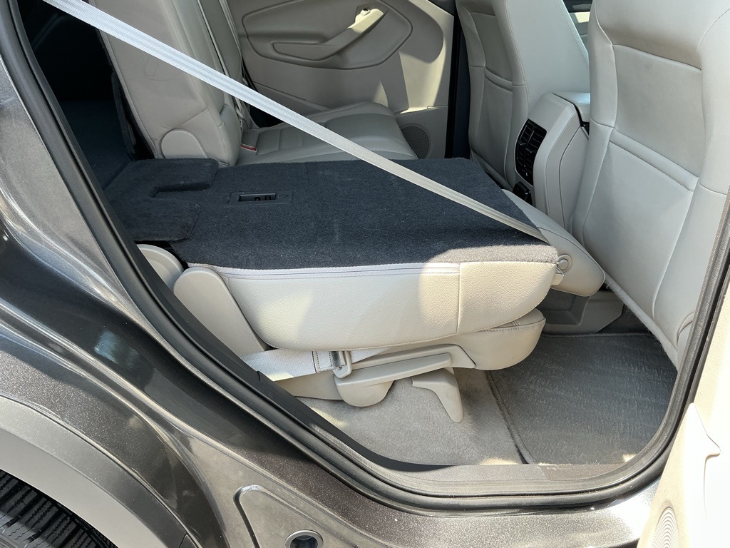 2015 Ford Escape Titanium photo 34