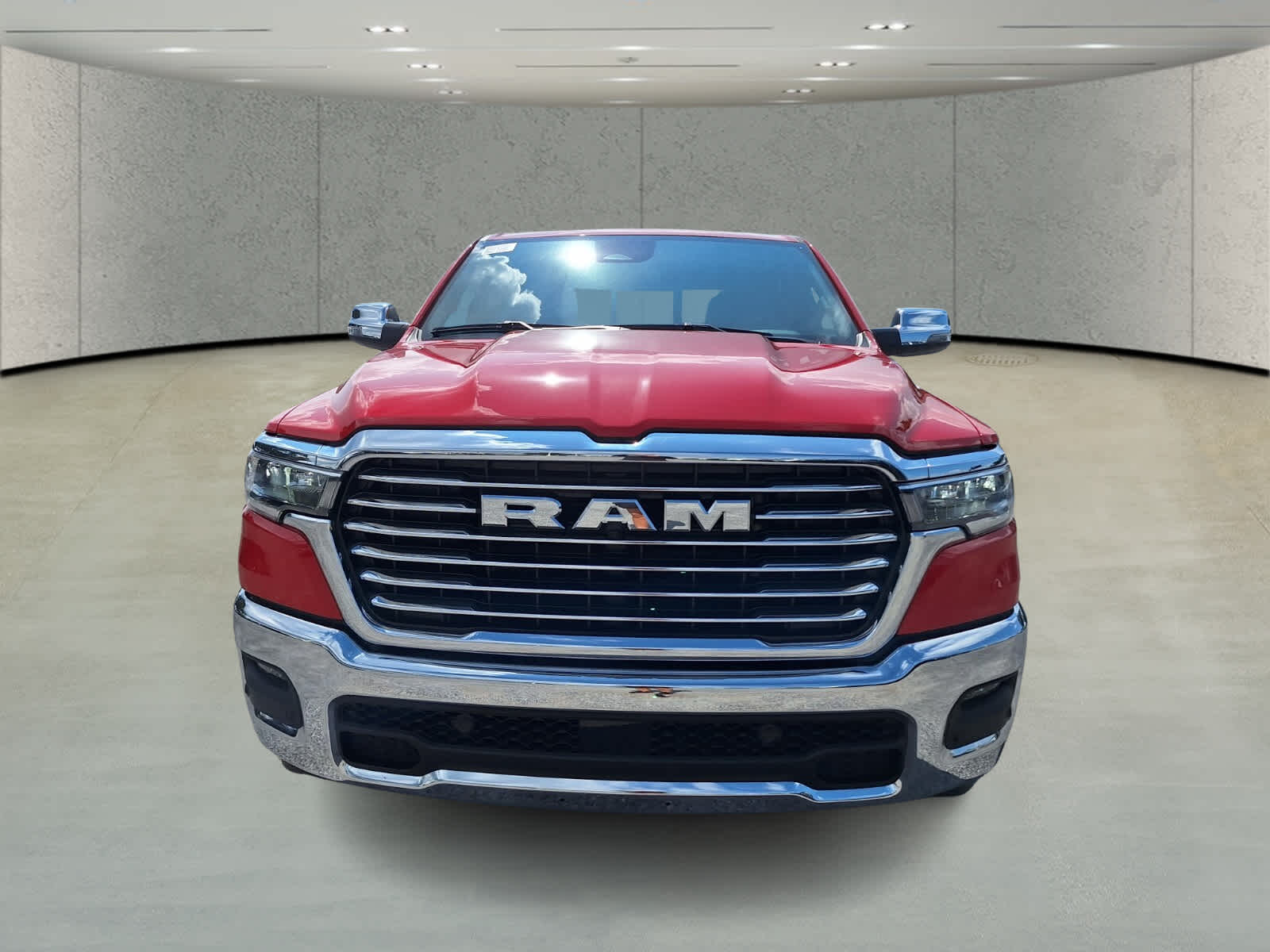 2025 Ram 1500 Laramie photo 2