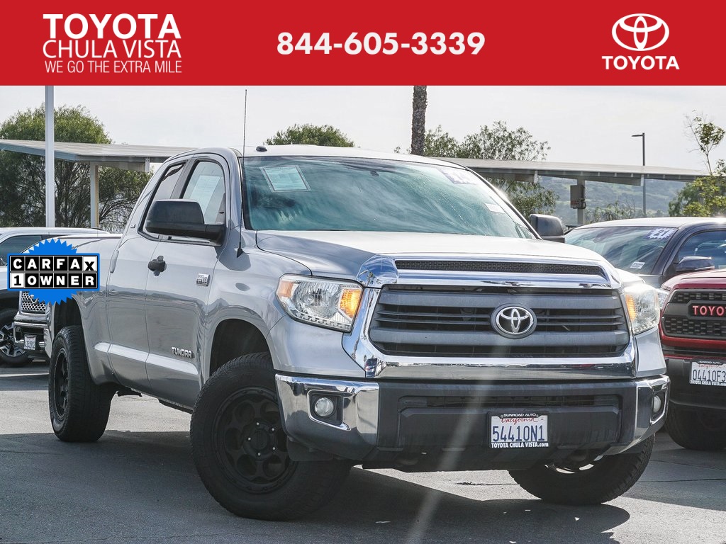 2014 Toyota Tundra SR5's photo