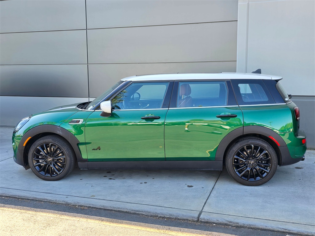 2023 Mini Cooper Base S ALL4 photo 3