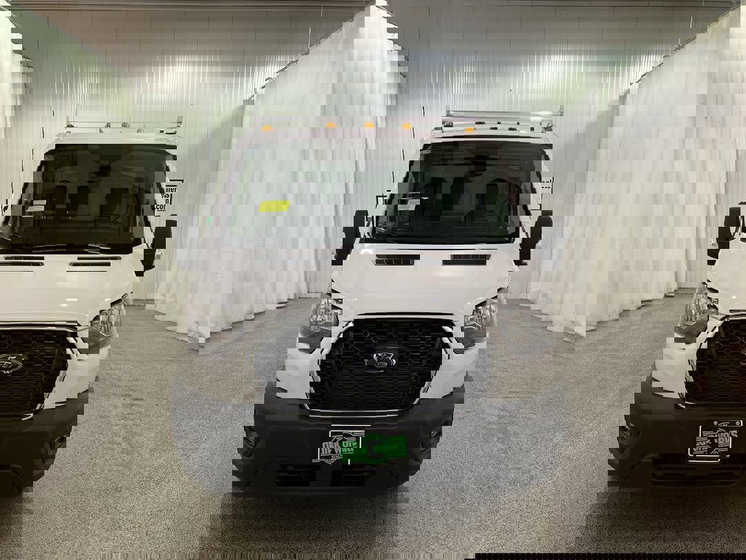 2024 Ford Transit Chassis Cab photo 2