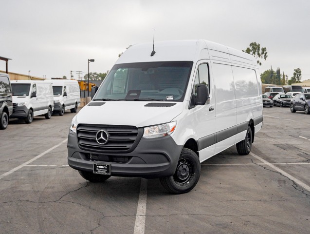 2025 Mercedes-Benz Sprinter Cargo Van