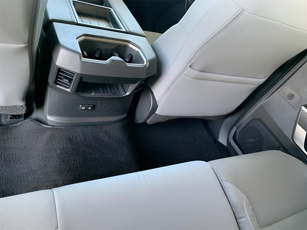 2024 Toyota Tundra SR5 photo 19