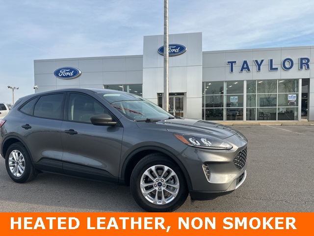 2021 Ford Escape S's photo