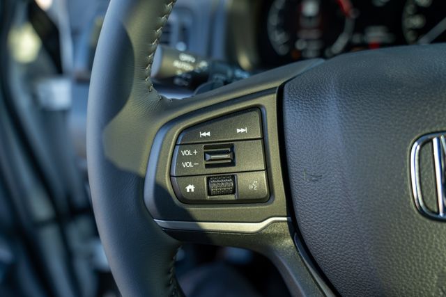 2025 Honda Ridgeline RTL photo 24