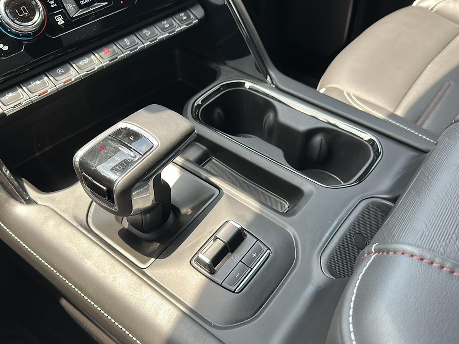 2024 Gmc Sierra 1500 AT4X photo 15