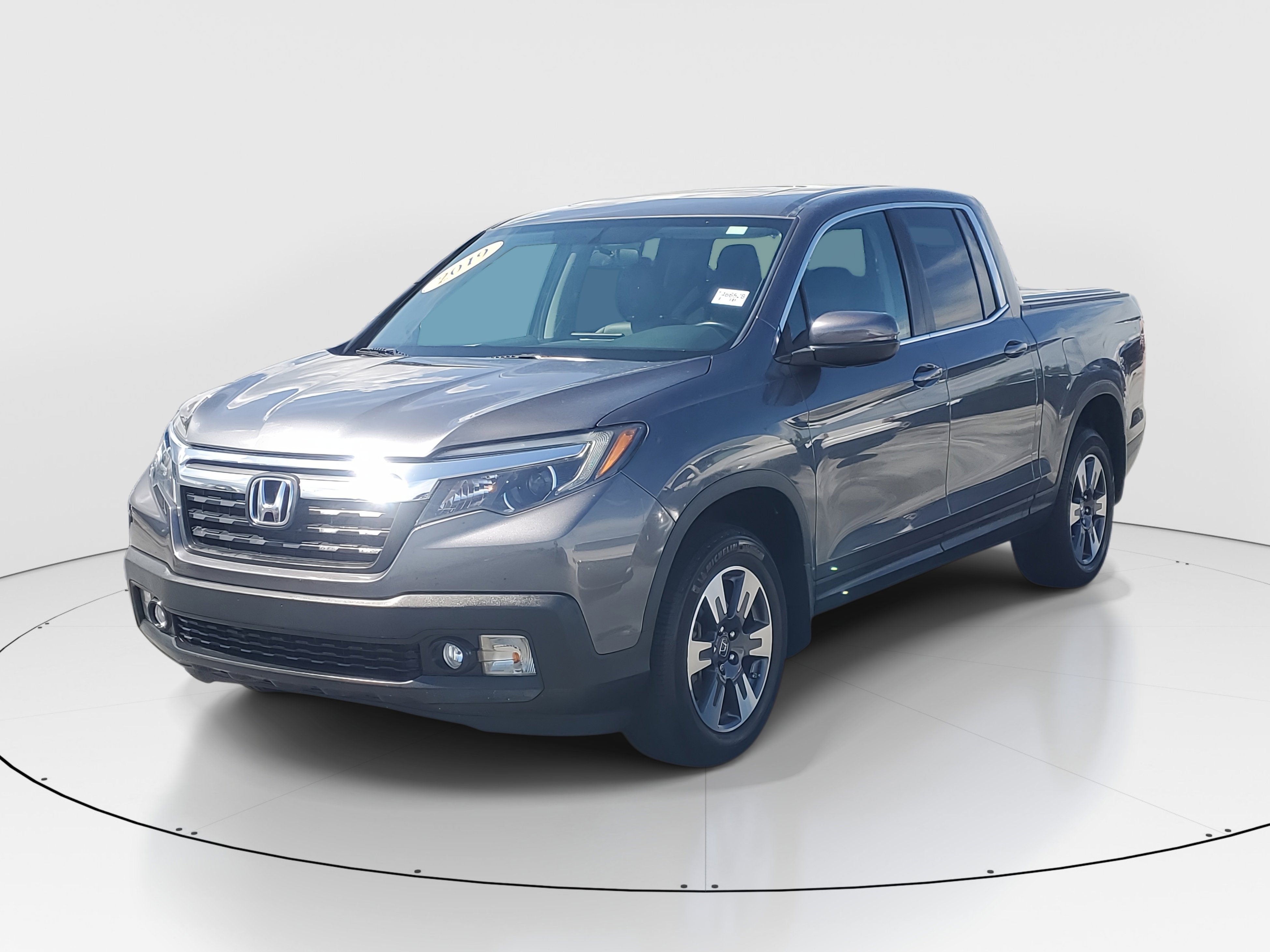 2019 Honda Ridgeline RTL photo 4