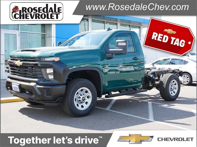 2025 Chevrolet Silverado 3500HD Work Truck's photo