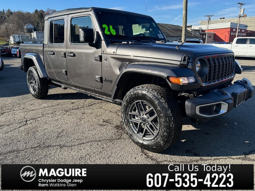 2026 Jeep Gladiator Sport S's photo