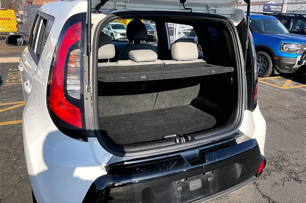 2016 KIA SOUL - Image 18