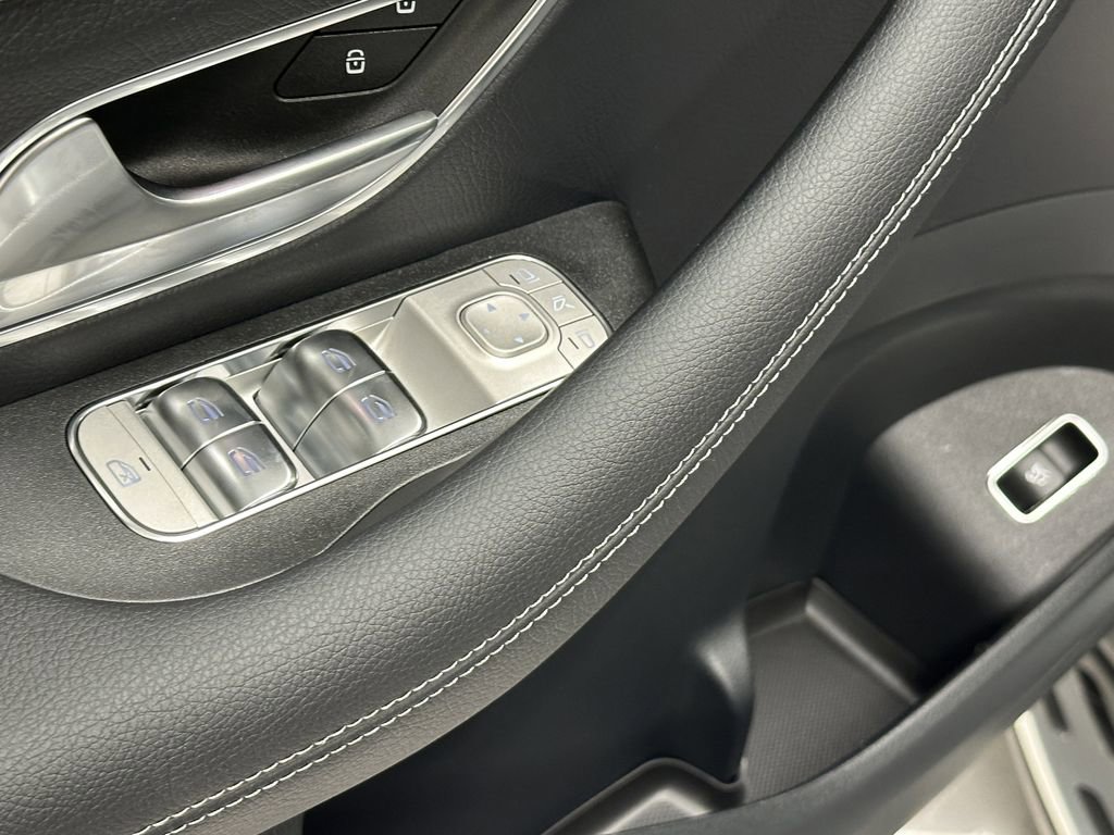 2026 Mercedes Benz GLS 450 4MATIC photo 11