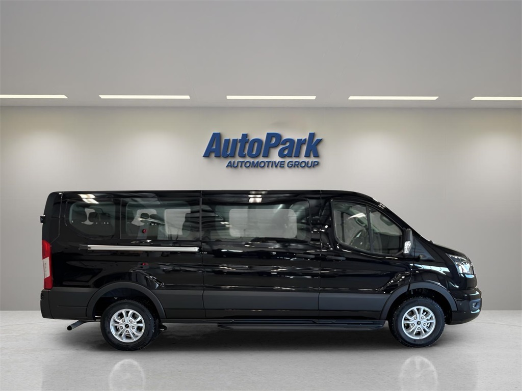 2024 Ford Transit Passenger Van XLT photo 8