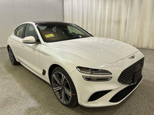 2025 Genesis G70 2.5T