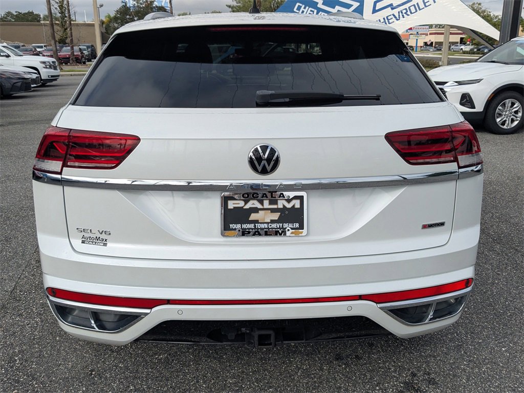 2022 Volkswagen Atlas Cross Sport V6 SEL Premium R-Line photo 3