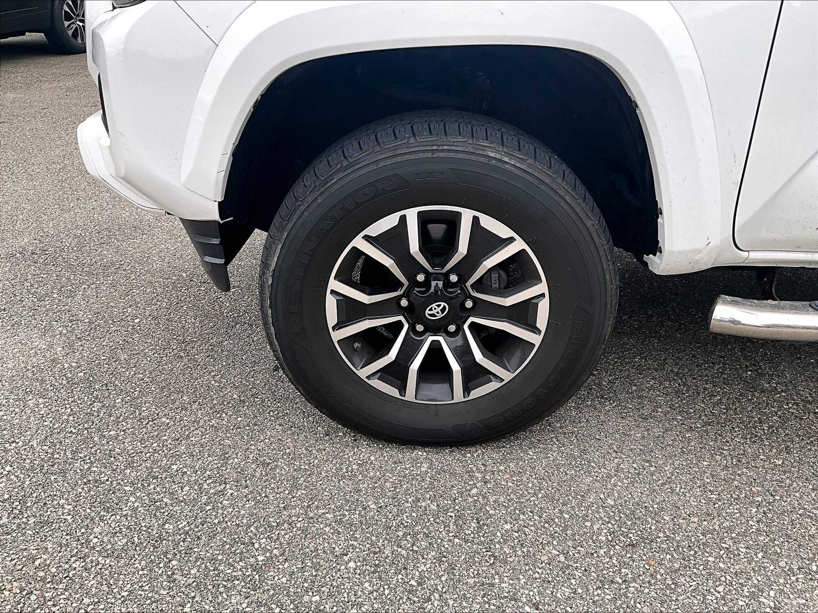 2021 Toyota Tacoma TRD Sport 4x4 photo 4
