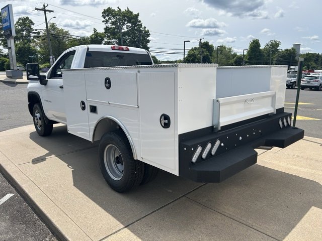 2025 Chevrolet Silverado 3500HD photo 4