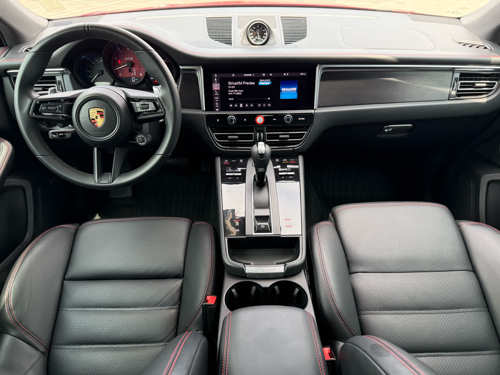 2023 Porsche Macan GTS photo 12