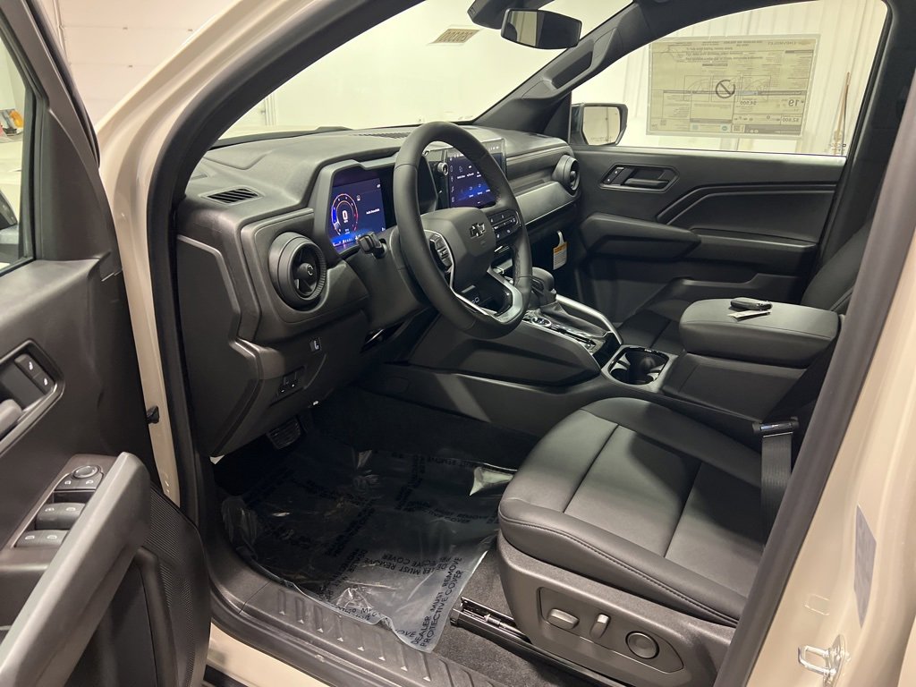 2026 Chevrolet Colorado Trail Boss photo 9