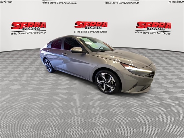 2023 Hyundai Elantra Limited photo 3