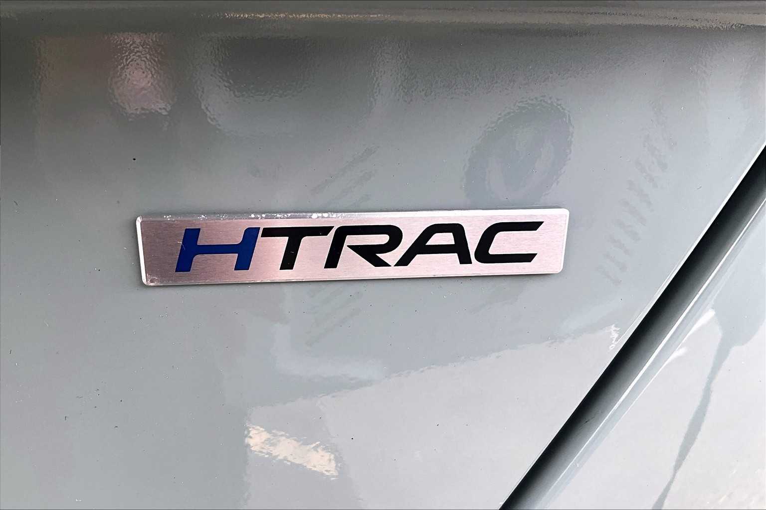 2025 Hyundai Kona SEL photo 8