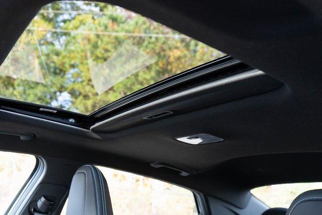 2026 Hyundai Elantra N photo 4