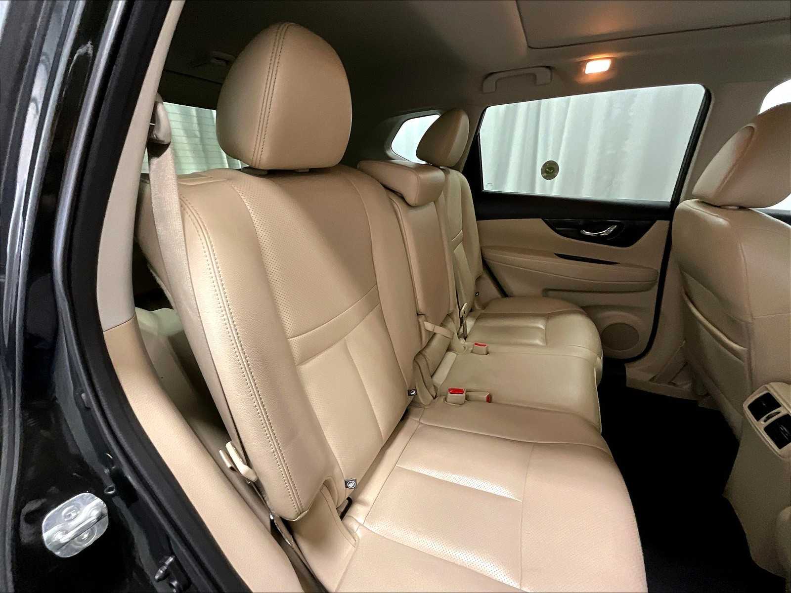2019 Nissan Rogue SL photo 15