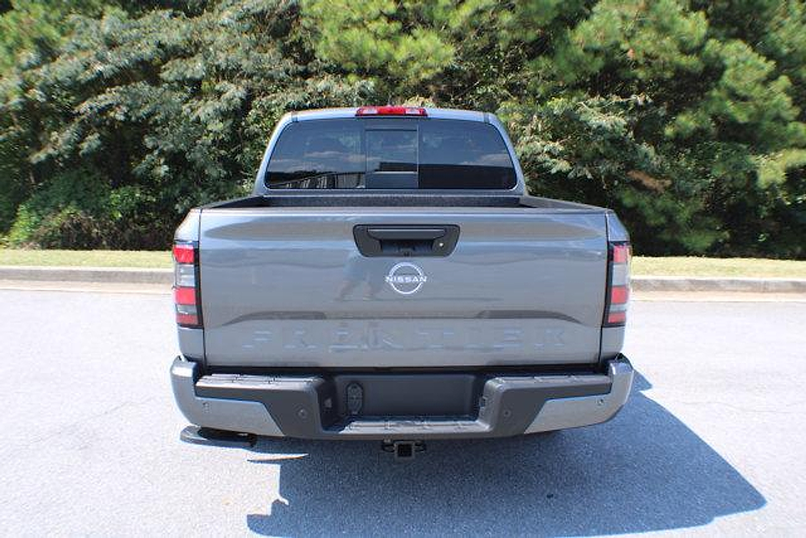 2026 Nissan Frontier SV photo 12