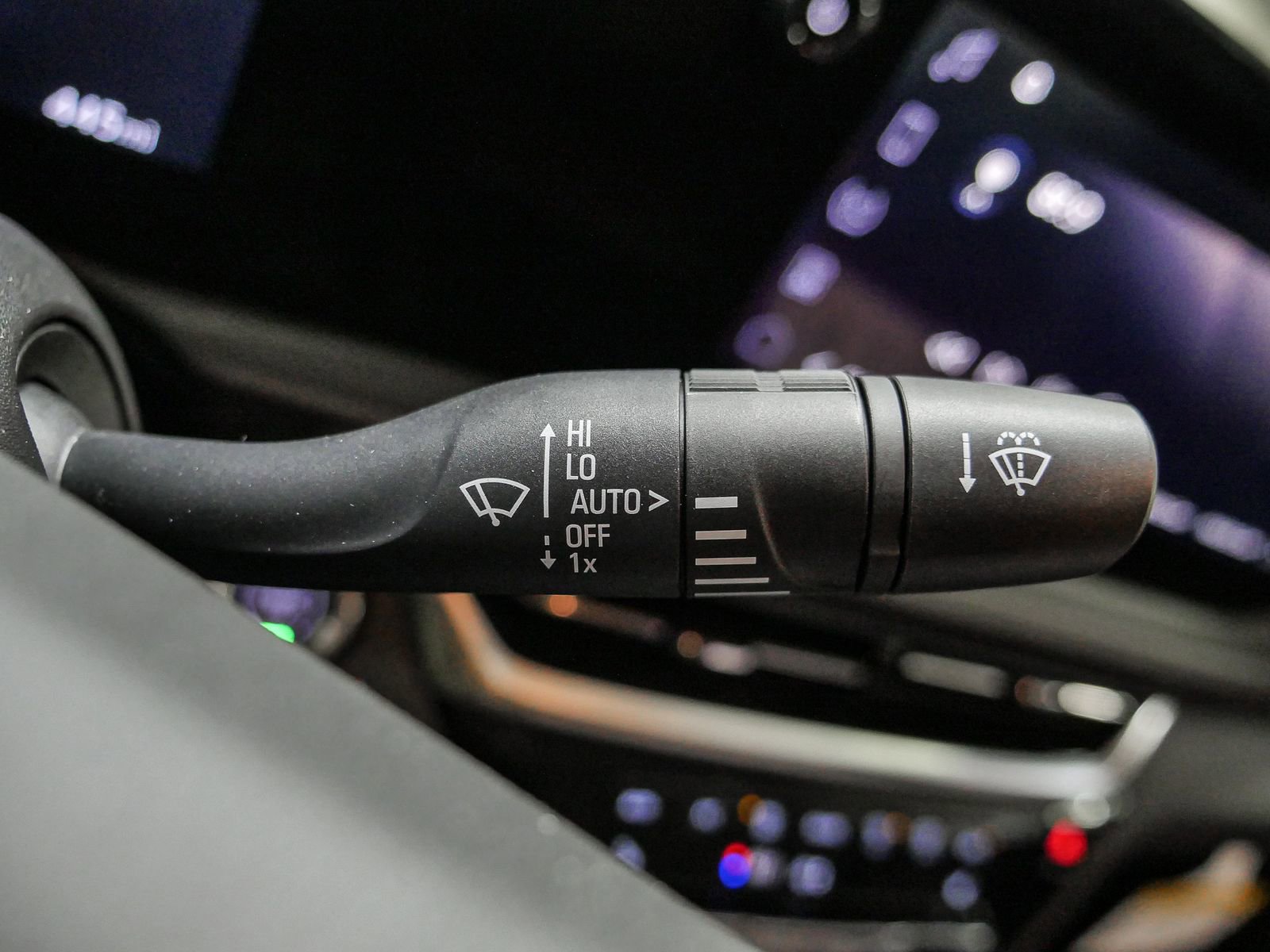 2025 Buick Envista ST photo 30