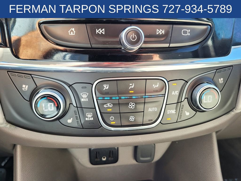 2018 Chevrolet Traverse Premier photo 20