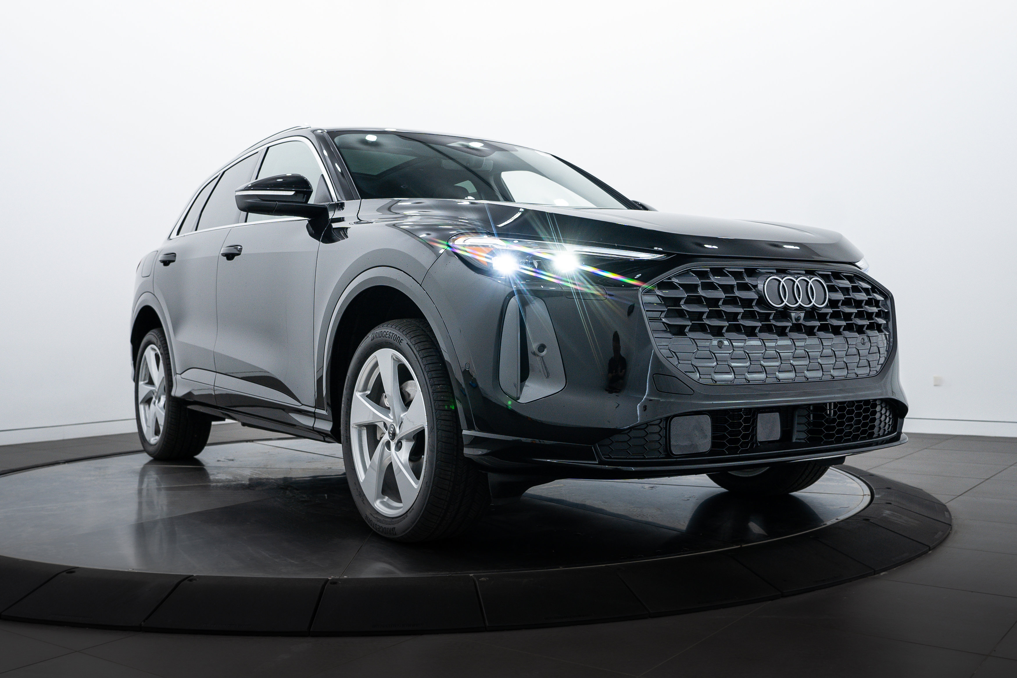 2025 Audi New Q5 Premium Plus's photo