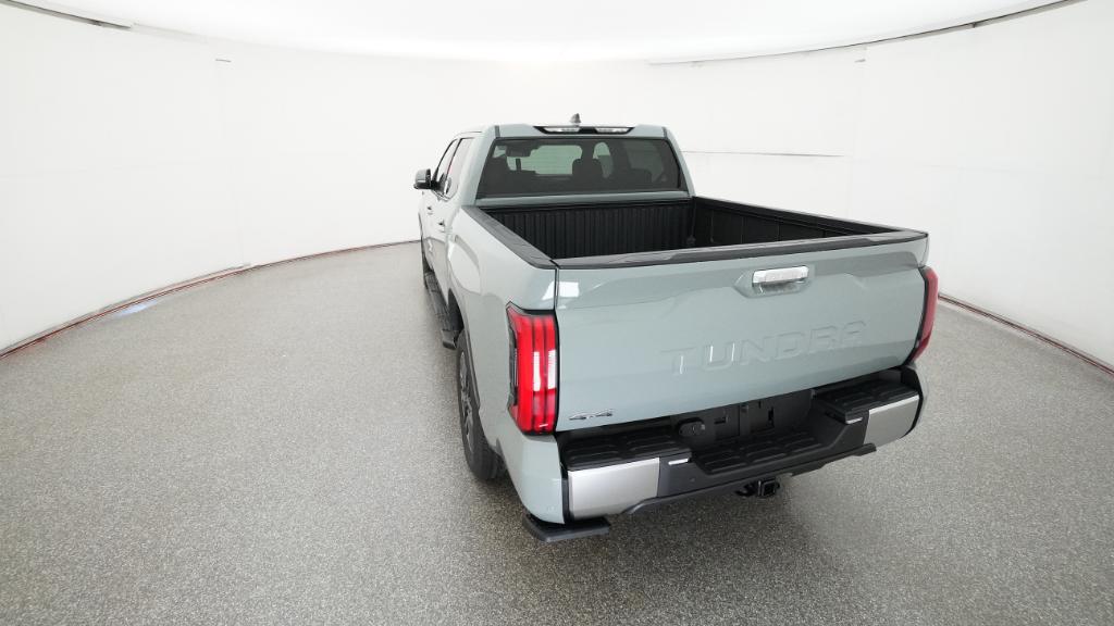 2025 Toyota Tundra Limited CrewMax photo 15
