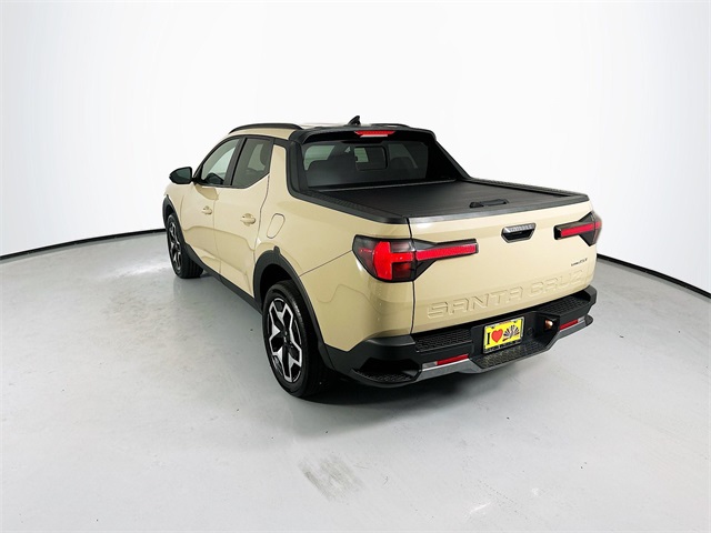 2024 Hyundai Santa Cruz Limited photo 2
