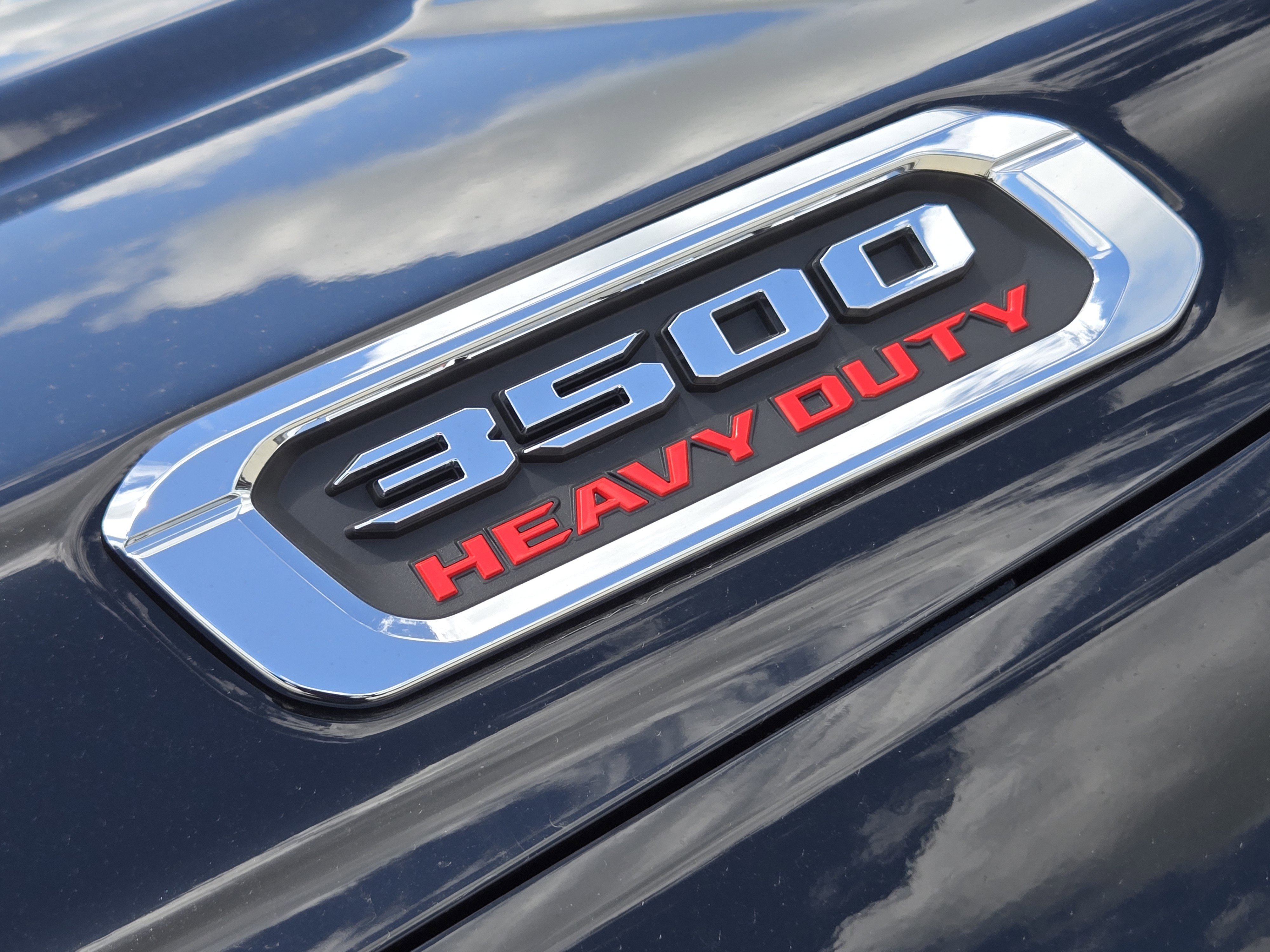 2025 Ram 3500 Laramie photo 5