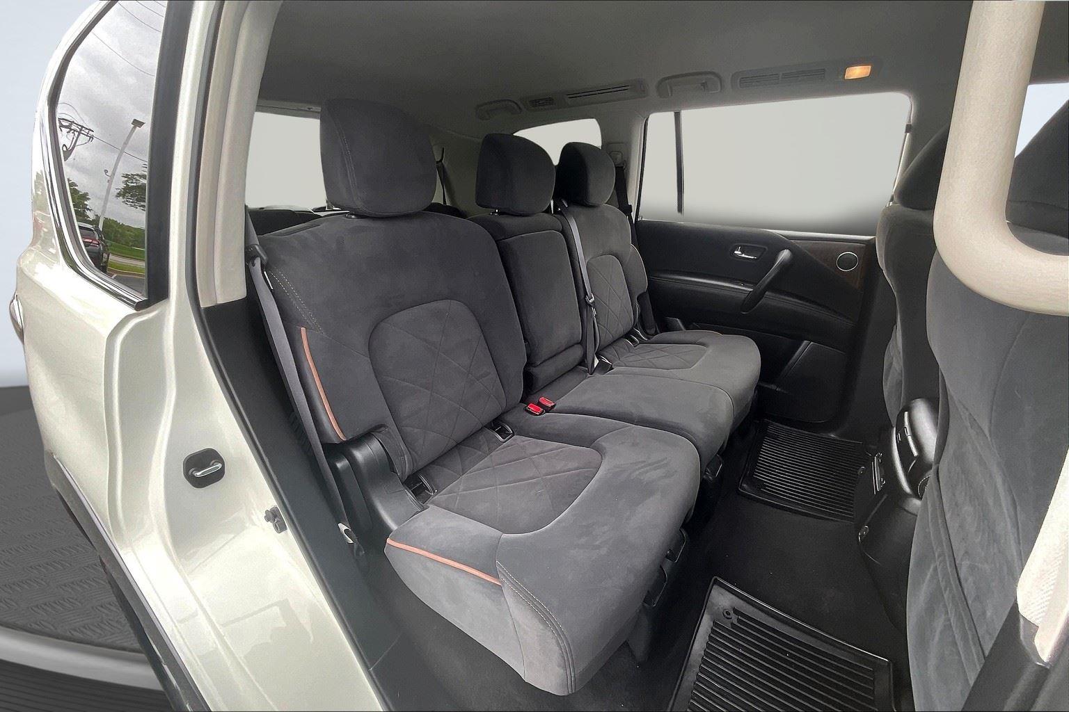 2019 Nissan Armada SV photo 23