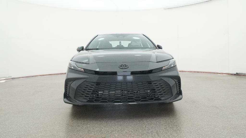 2026 Toyota Camry SE photo 3