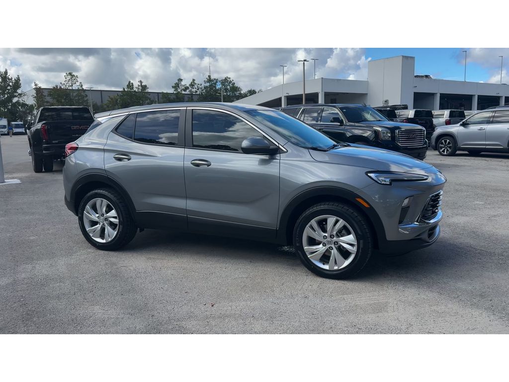 2024 Buick Encore GX Preferred photo 2