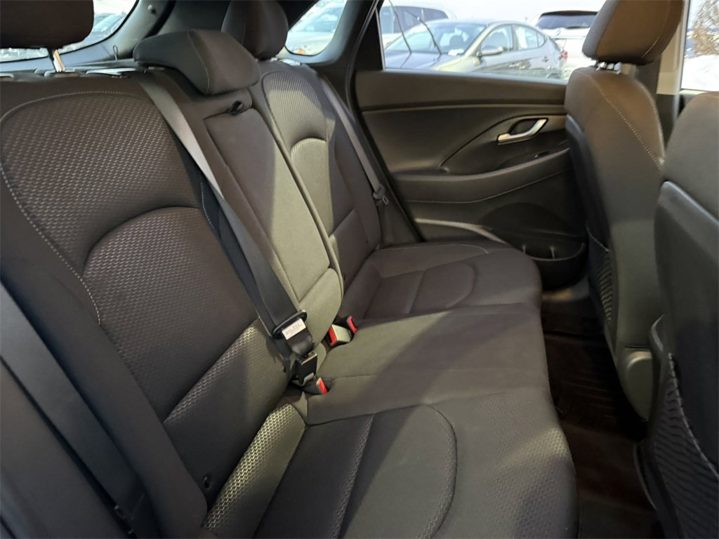 2020 HYUNDAI ELANTRA GT - Image 30