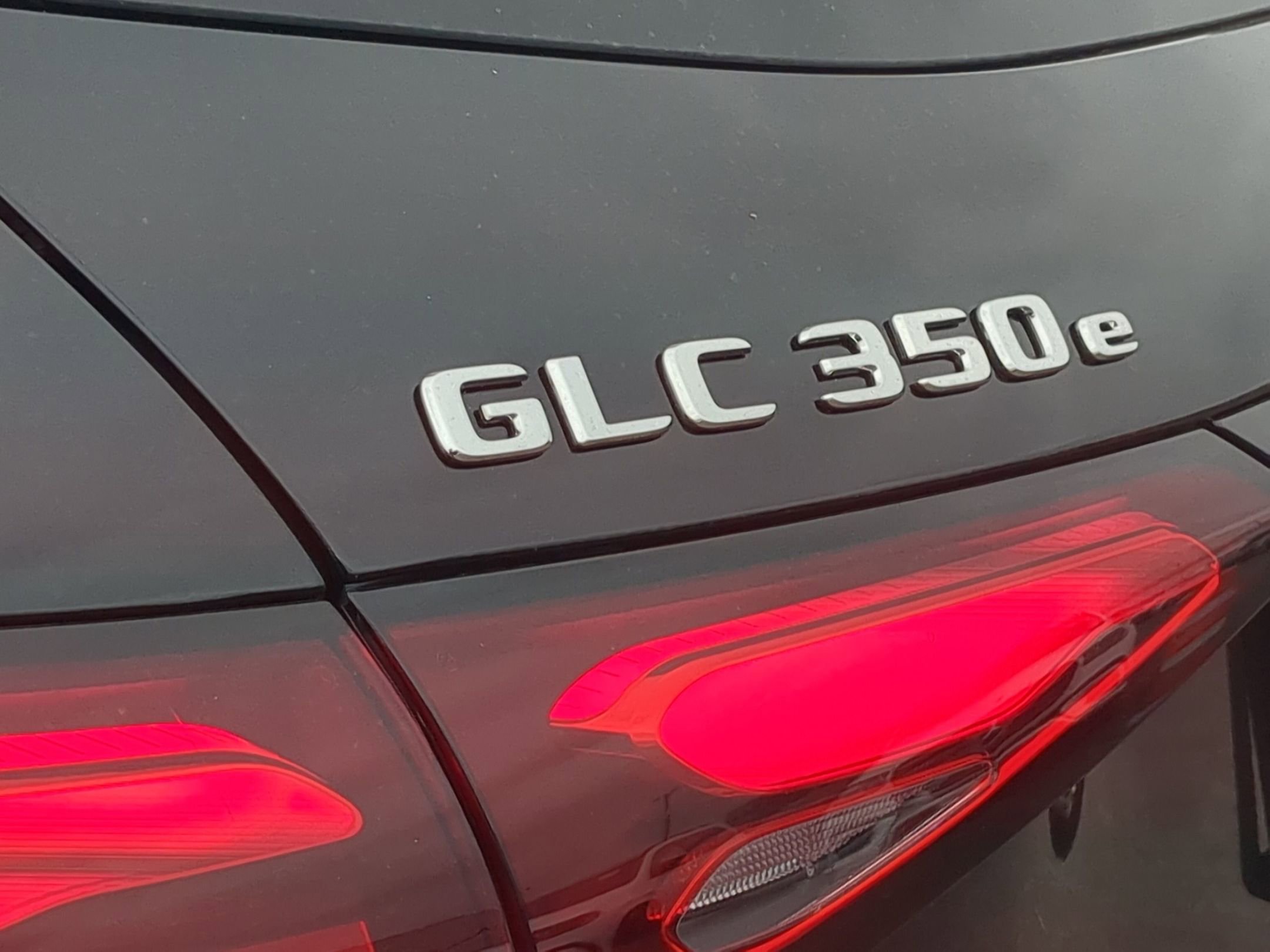 2026 Mercedes Benz GLC 350e 4MATIC photo 4