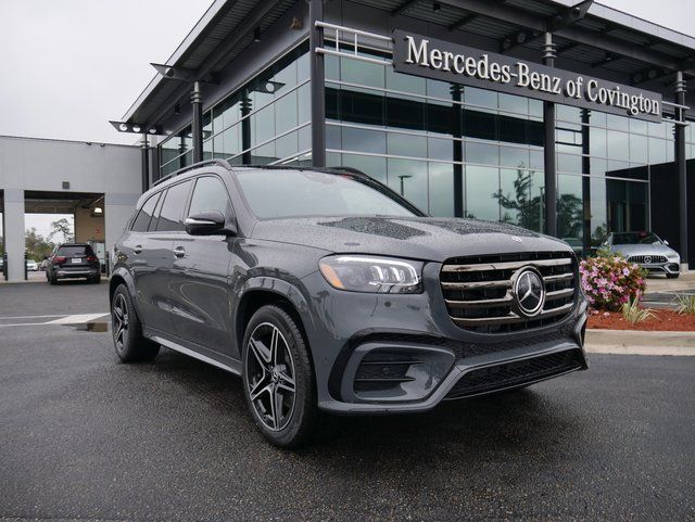 2026 Mercedes-Benz GLS Base's photo