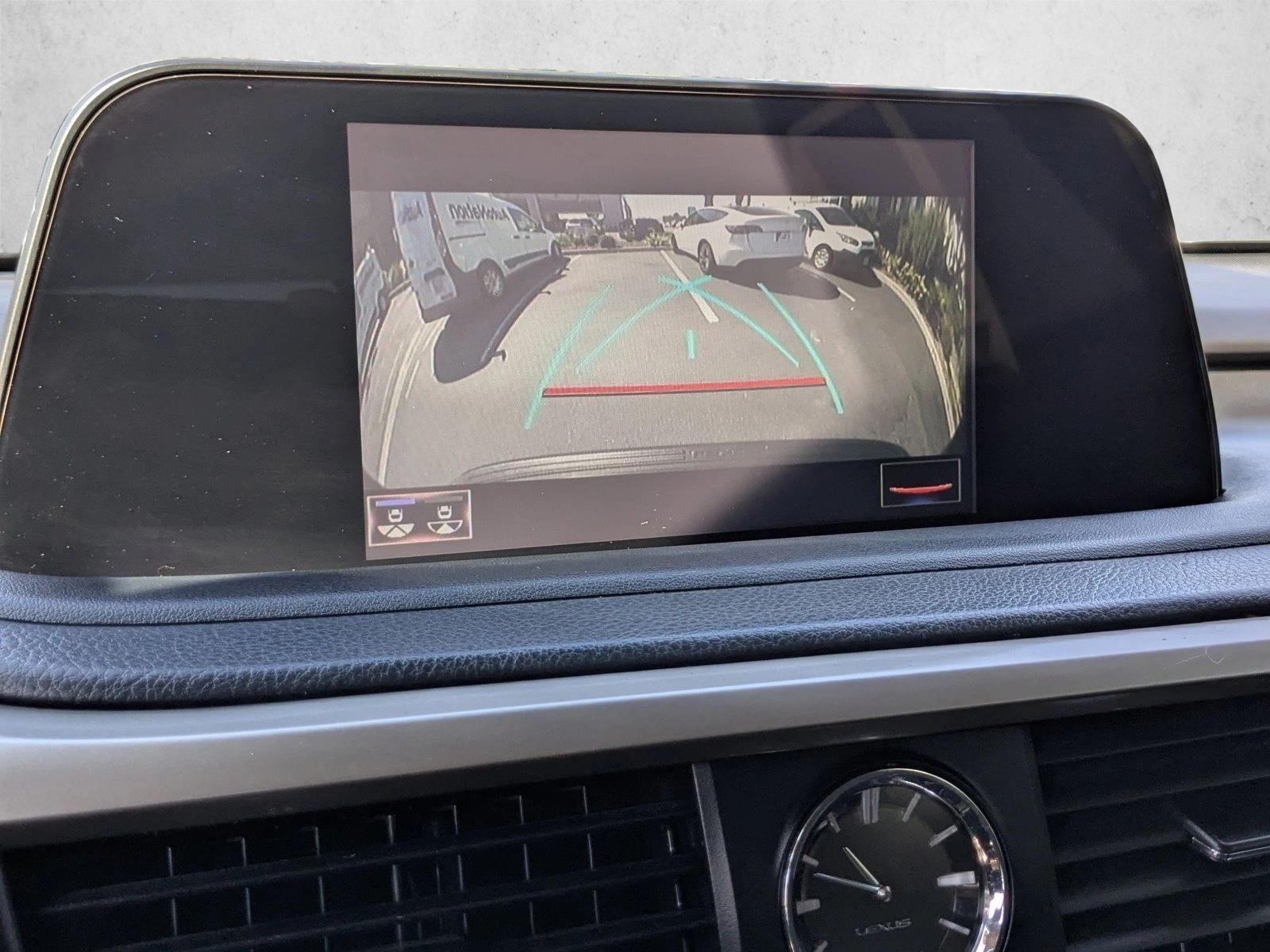 2022 Lexus RX 350 photo 13