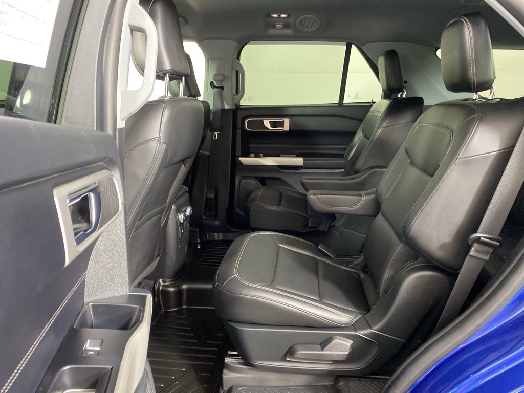 2022 Ford Explorer XLT photo 18