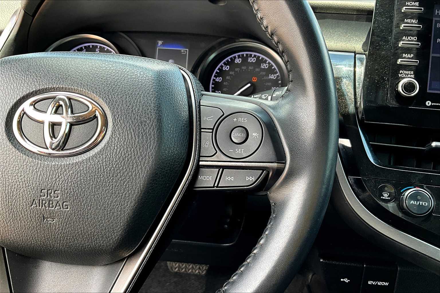 2023 Toyota Camry SE photo 23