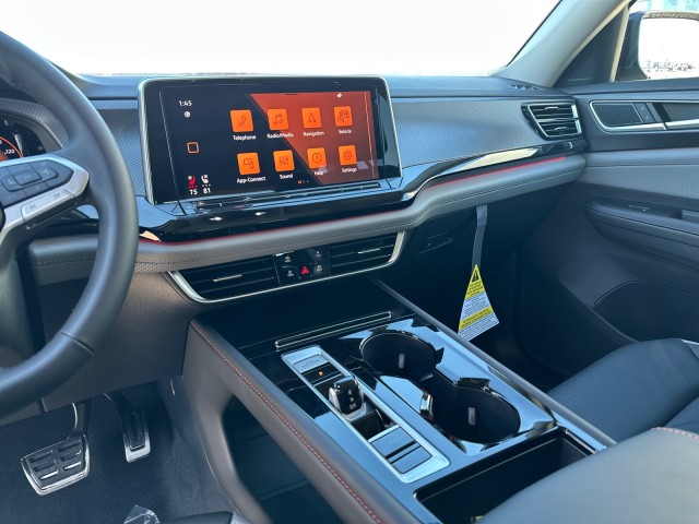 2025 Volkswagen Atlas Peak Edition photo 17