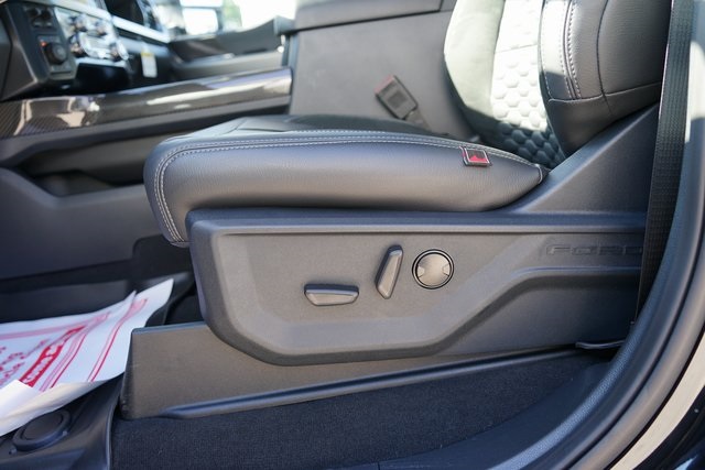 2025 FORD F-350 - Image 42