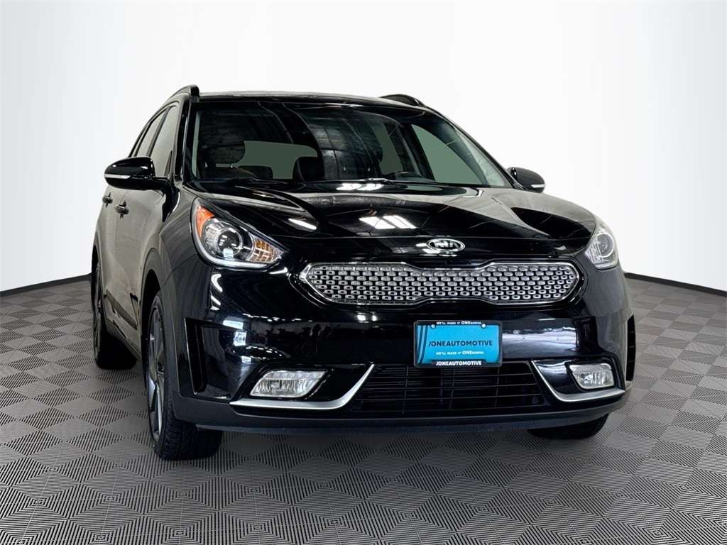 2017 Kia Niro EX photo 3
