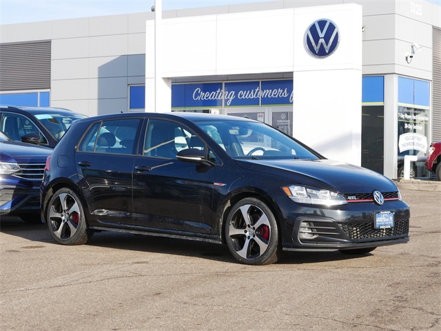 2018 Volkswagen Golf GTI S's photo