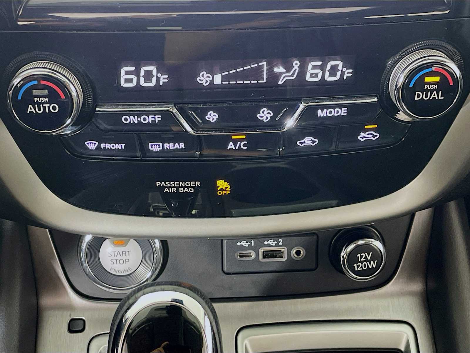 2019 Nissan Murano SL photo 12