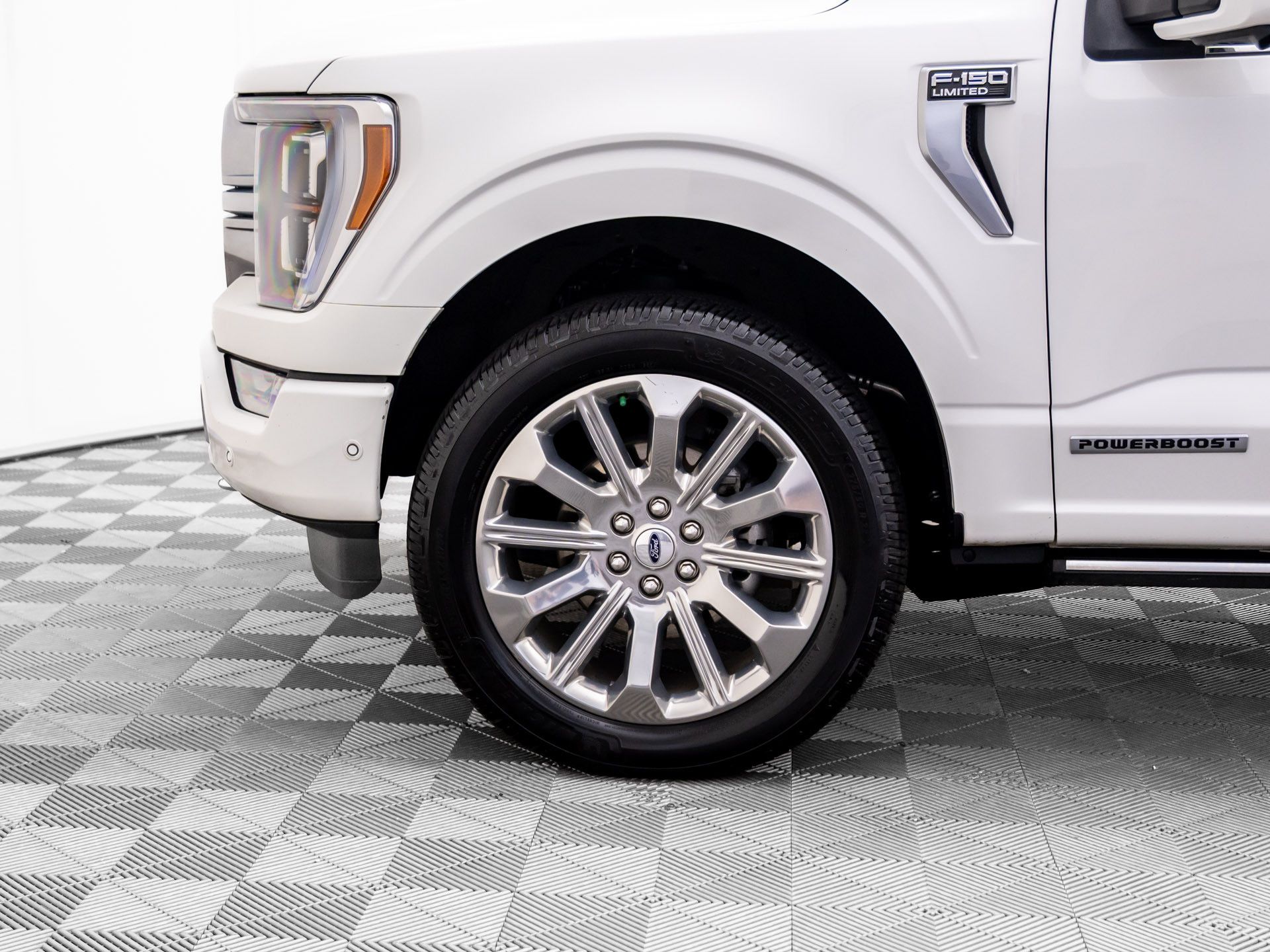 2022 Ford F-150 Limited photo 32